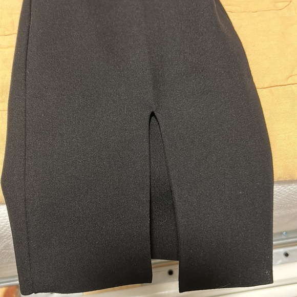 HM Pants - Picture 2 of 5